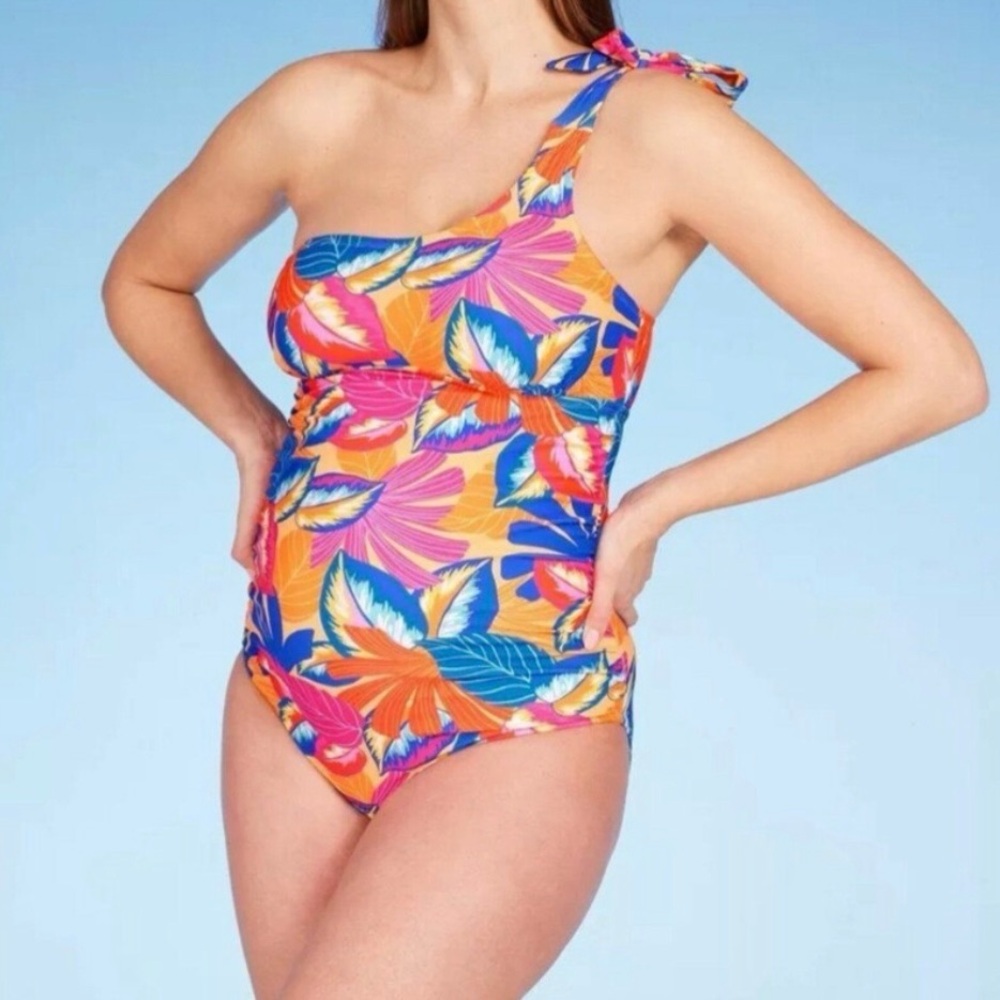 EUC Isabel Maternity Asymmetric Tie Shoulder One Piece Maternity Swimsuit Floral